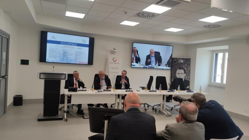 Rapporto Eco Media 2025